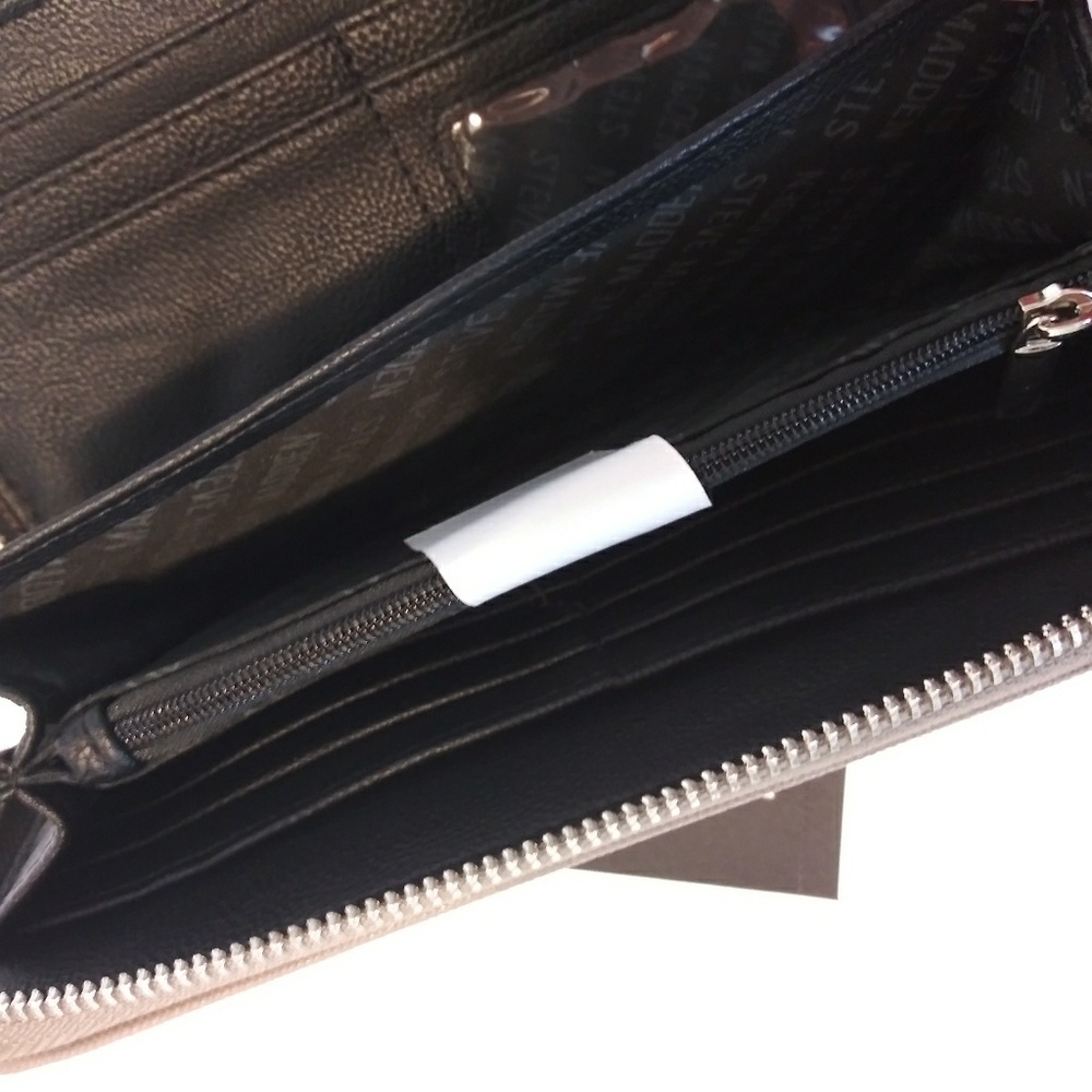 NWT STEVE MADDEN ZIP AROUND WALLET WRISTLET CASE WITH BOX - Picture 4 of 7